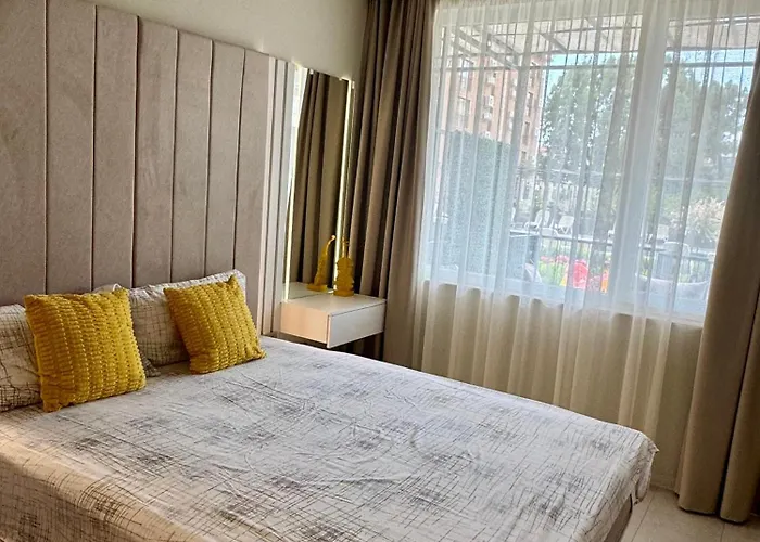 Domenico Luxury Хотел